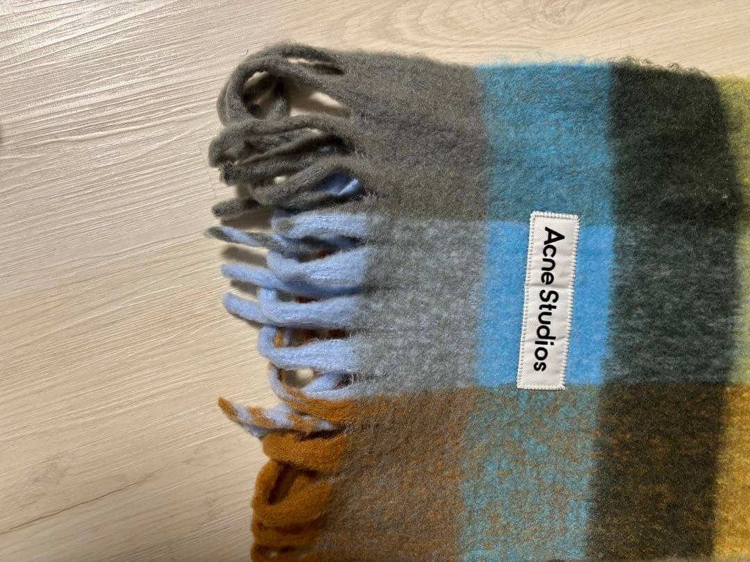 Acne Studios★モヘアマフラー