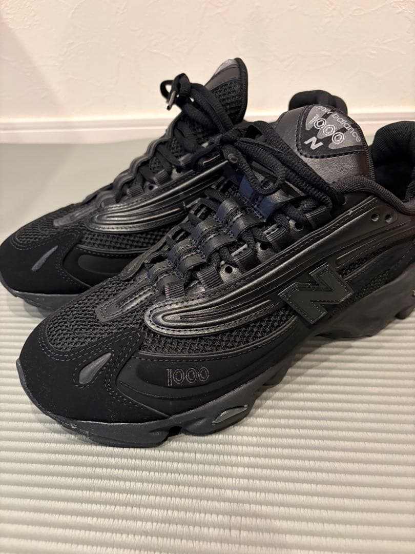 New Balance 1000ブラック スニーカー25センチ