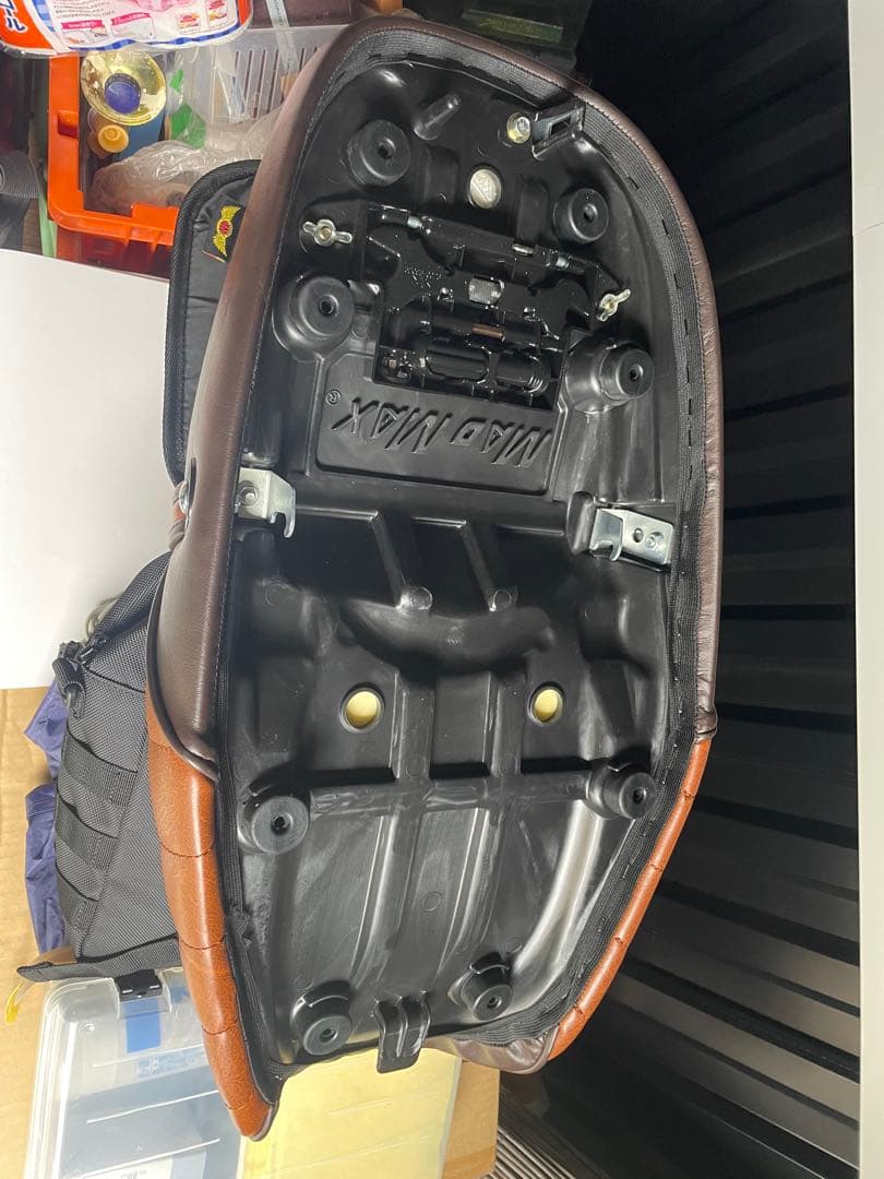 z900rs タックロール　茶　美品