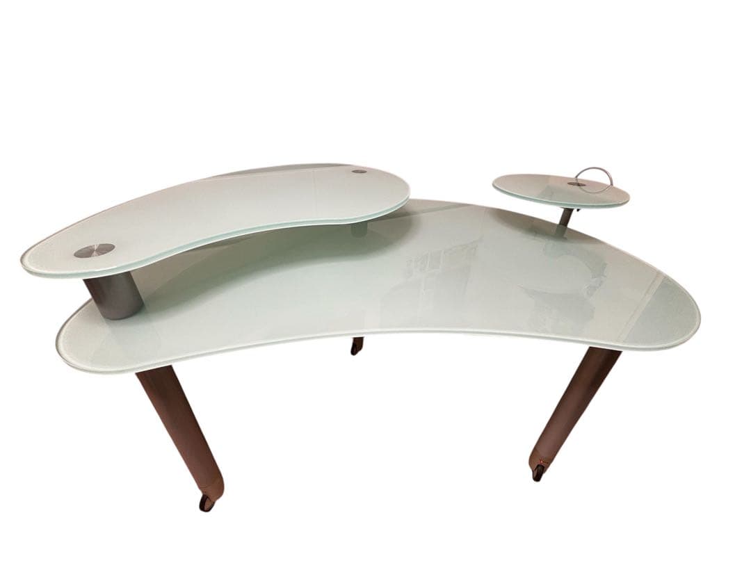 ヤマギワ購入 ガラス製デザインデスク PCデスク モダンデザイン 名古屋引取歓迎