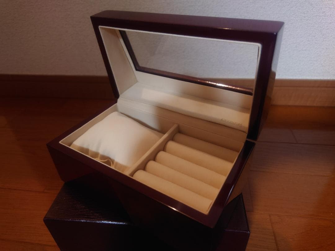 【4個セット】腕時計 ブレスレット 指輪 アクセサリー 収納ケース