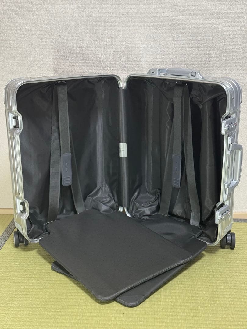 RIMOWA ORIGINAL キャビン 35L シルバー