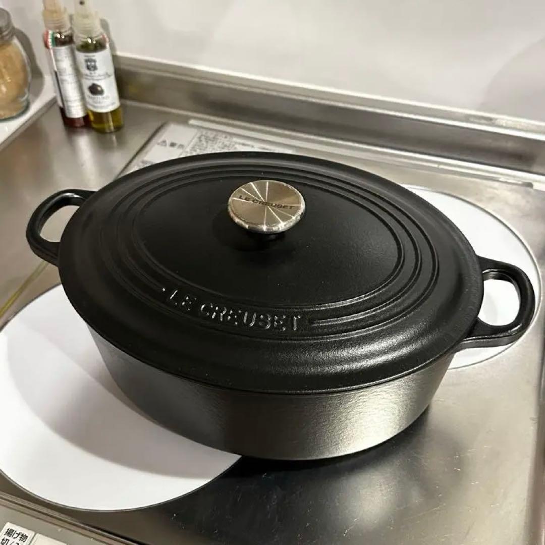 ル・クルーゼ　ココット・オーバル 27cm 黒
