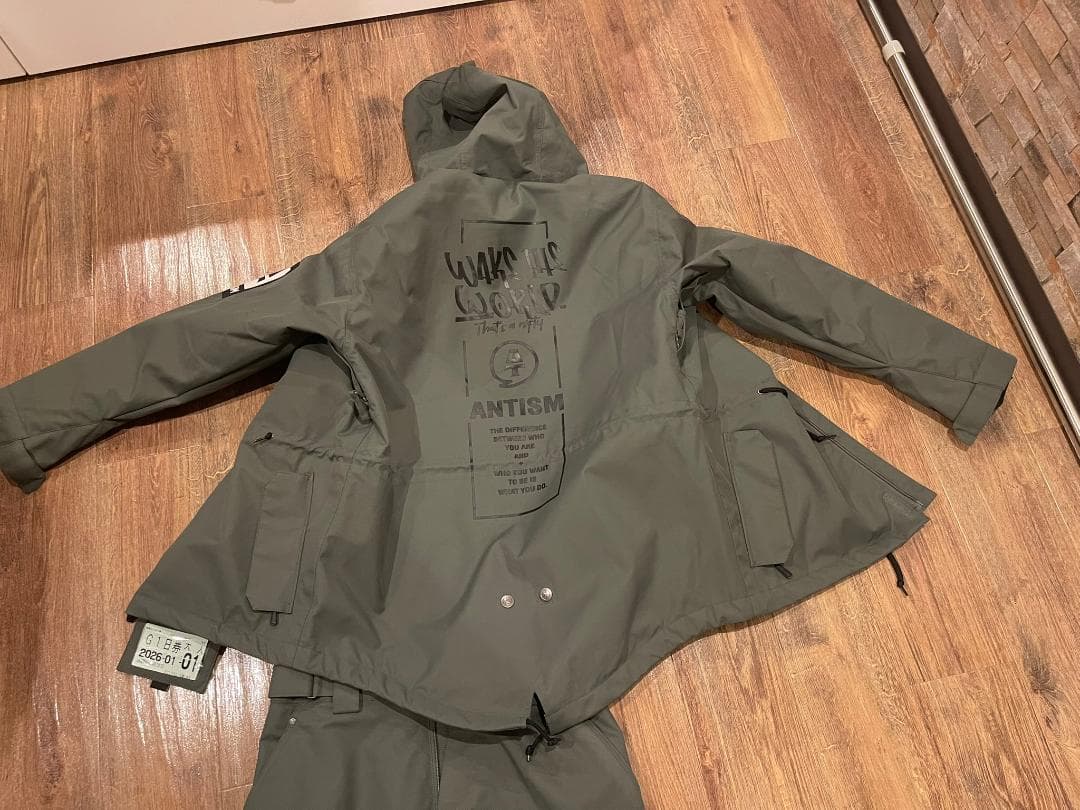 ANTISM スノーボードウェア セット