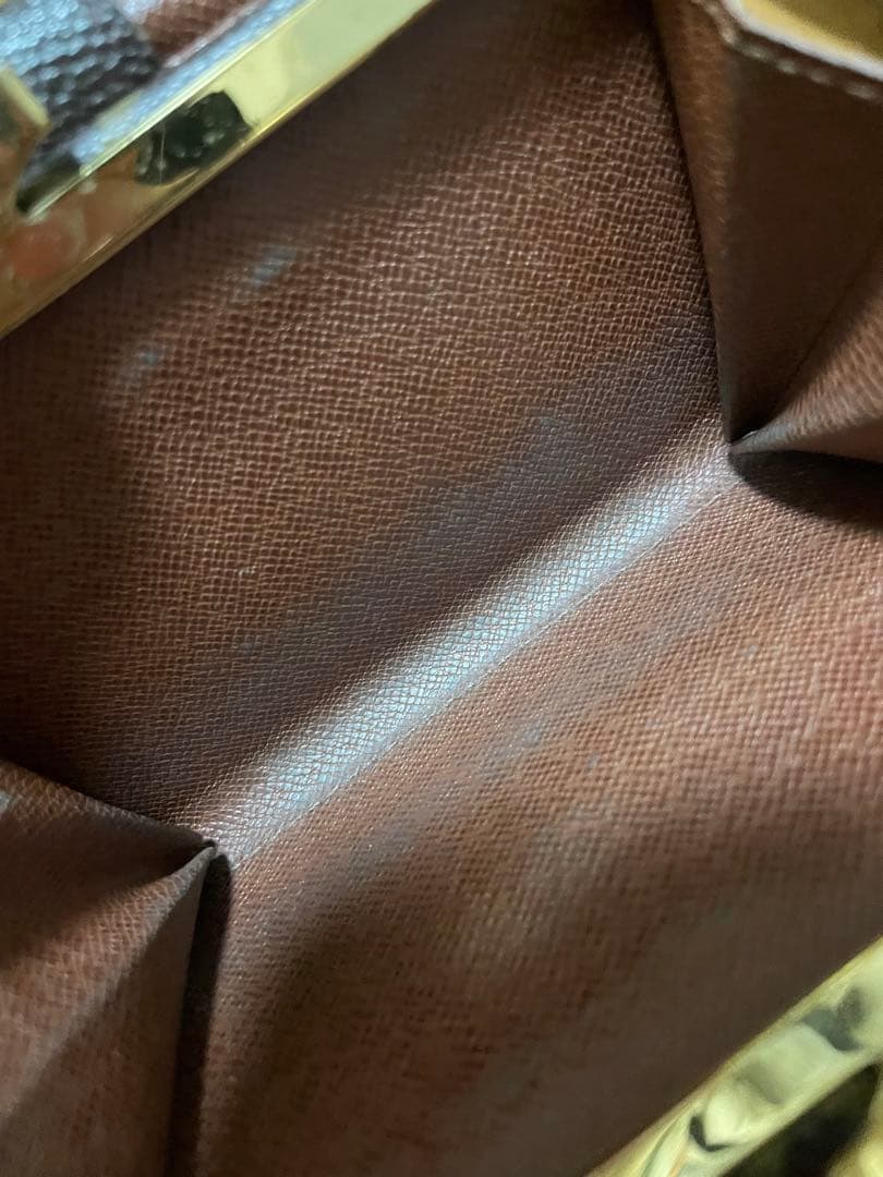 VUITTON 折りたたみ財布　値下げ中