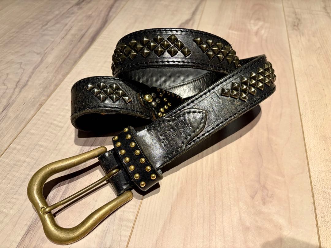 CALEE スタッズ付き黒レザーベルト　w29