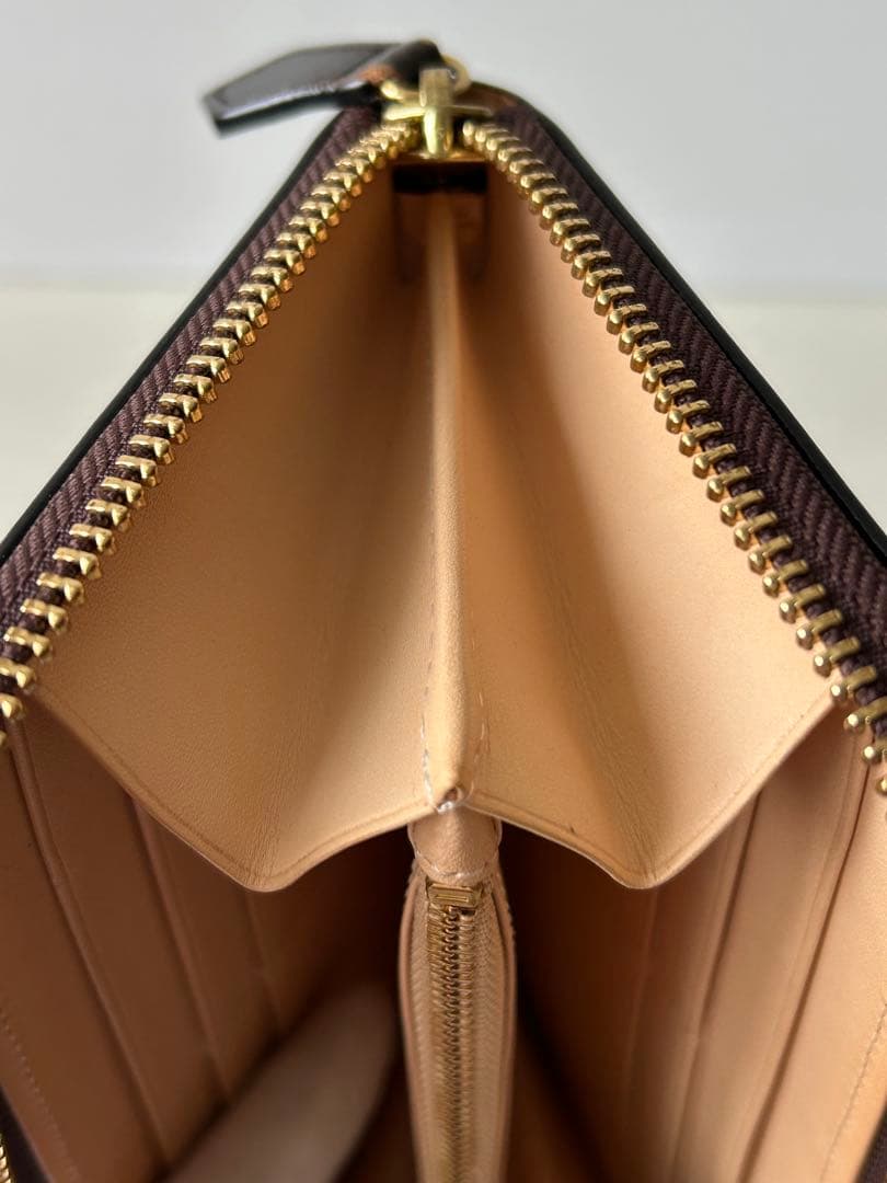 【美品】ココマイスター コードバン 長財布　ラウンドジップ 焦茶色 袋付き