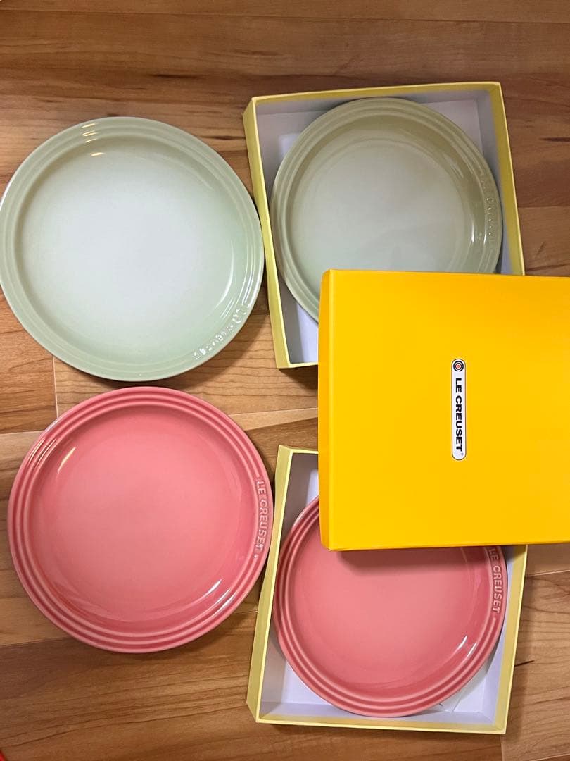 Le Creuset ル・クルーゼ　19センチ　4枚セット