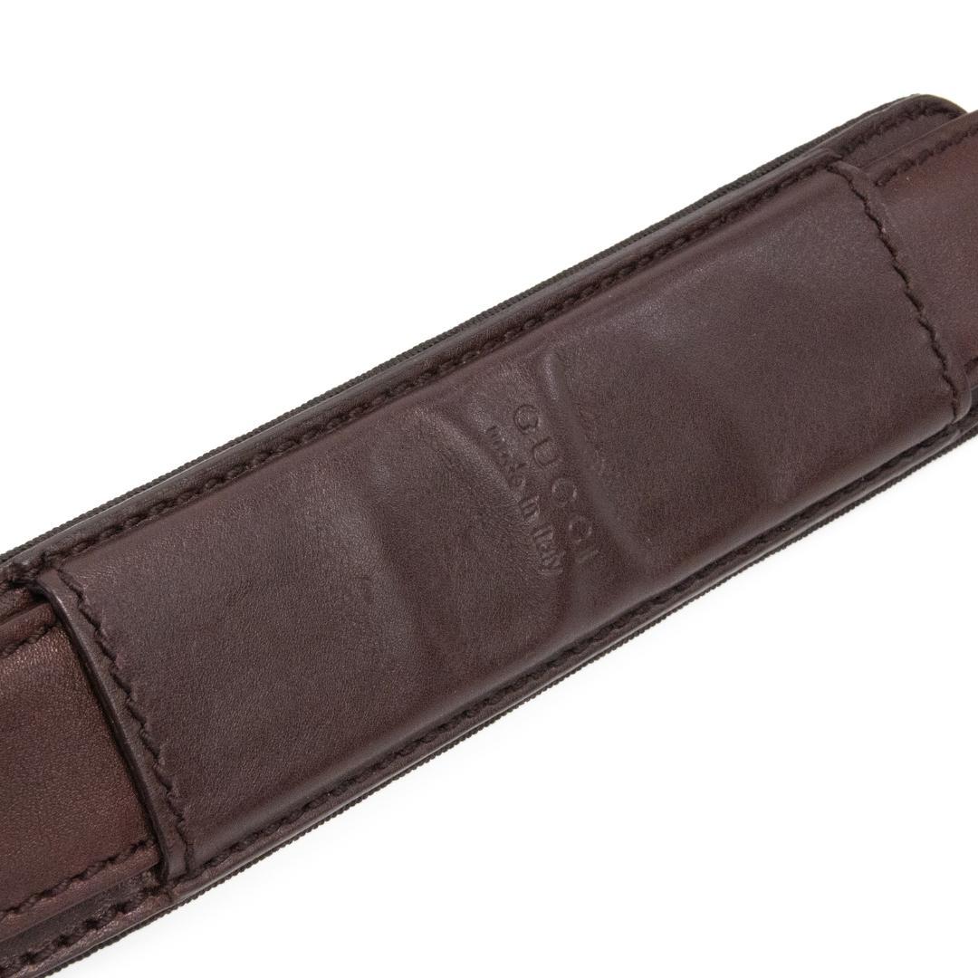 本物 グッチ メッセンジャーバッグ メンズ 茶色 肩掛け 斜め掛け GG 総柄