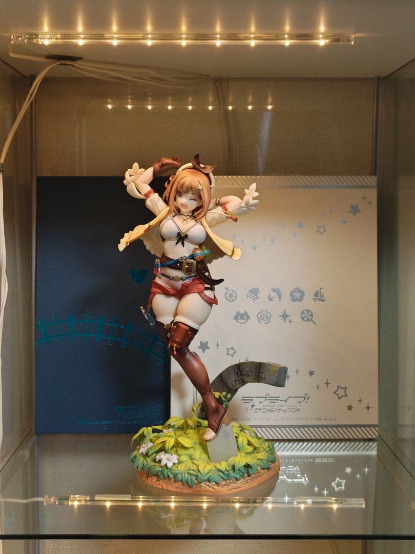 ライザリン・シュタウト あみあみ×AMAKUNI 1/6　フィギュア