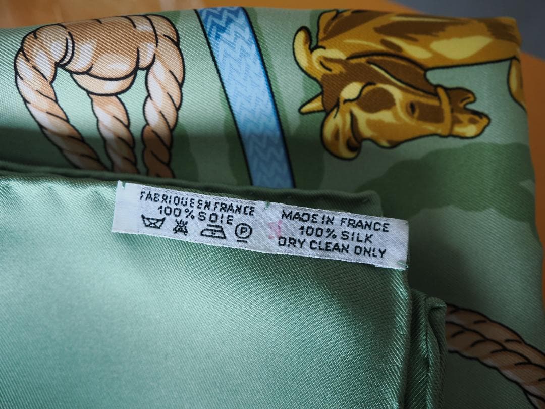 HERMES エルメス スカーフ Memoire d'Hermes