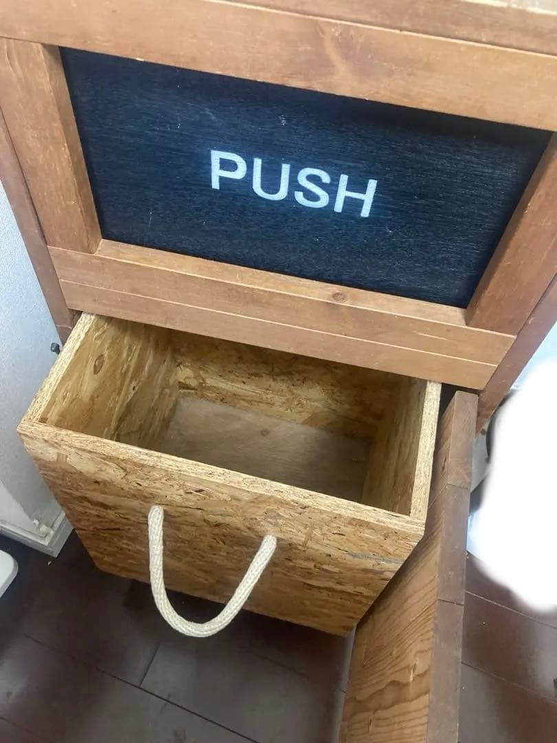 木製プッシュ式ごみ箱