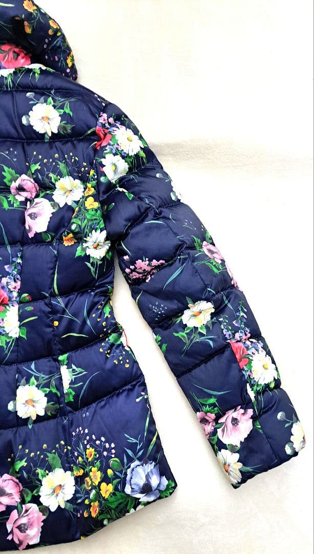 超美品　スーパービューティー　ライトダウンジャケット　エレガンス　花柄　40