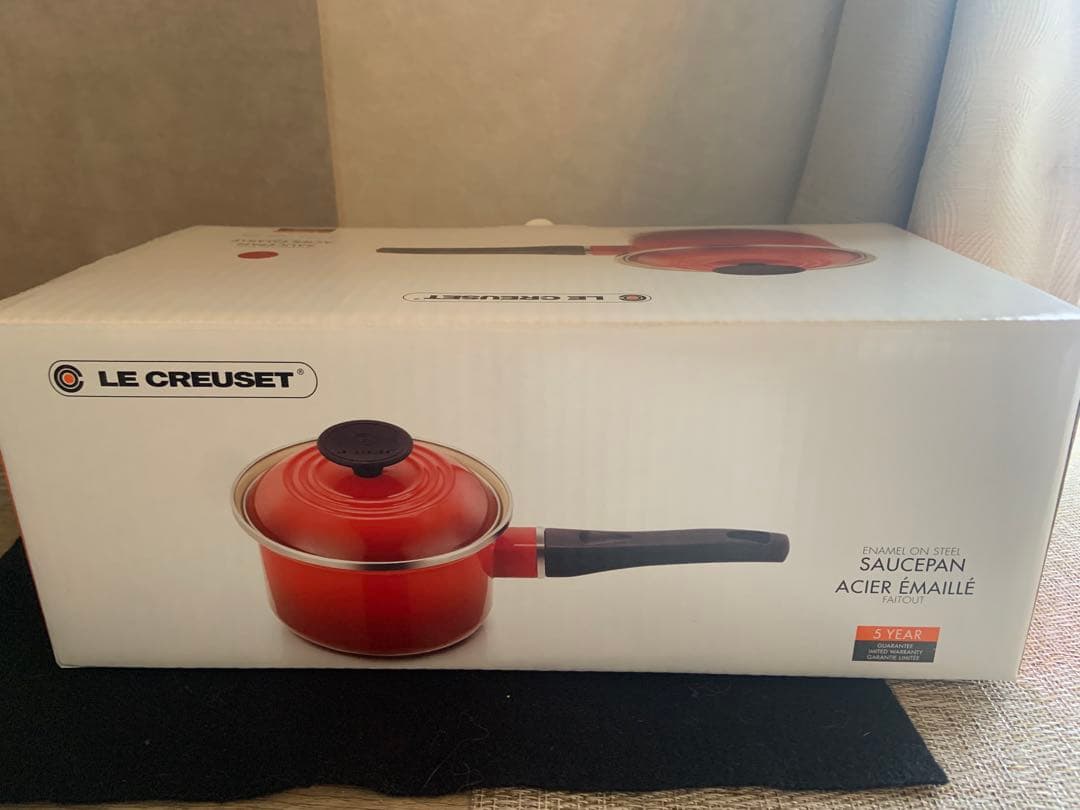 ル・クルーゼ　EOS ソースパン14cm チェリー レッド　片手鍋　新品　IH