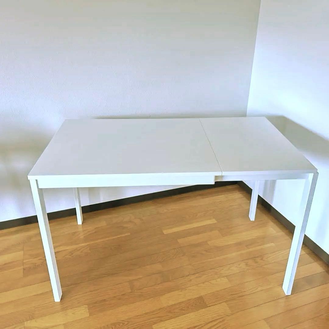 IKEA ダイニングテーブル　伸縮可能
