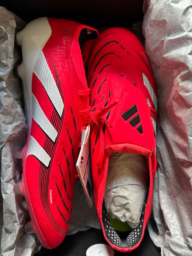 アディダス　プレデター ELITE FT AG 28.5