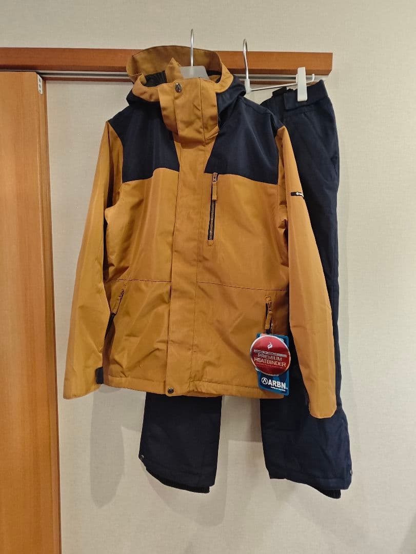 エアボーン（ARBN） スキーウエア スーツ 上下セット ボードウェア