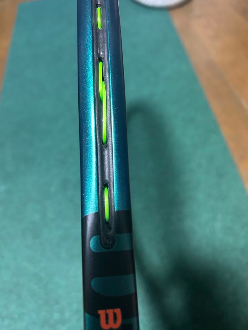 Wilson blade 98 v9 16×19 グリップサイズ2