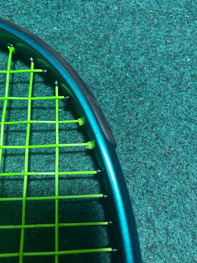 Wilson blade 98 v9 16×19 グリップサイズ2