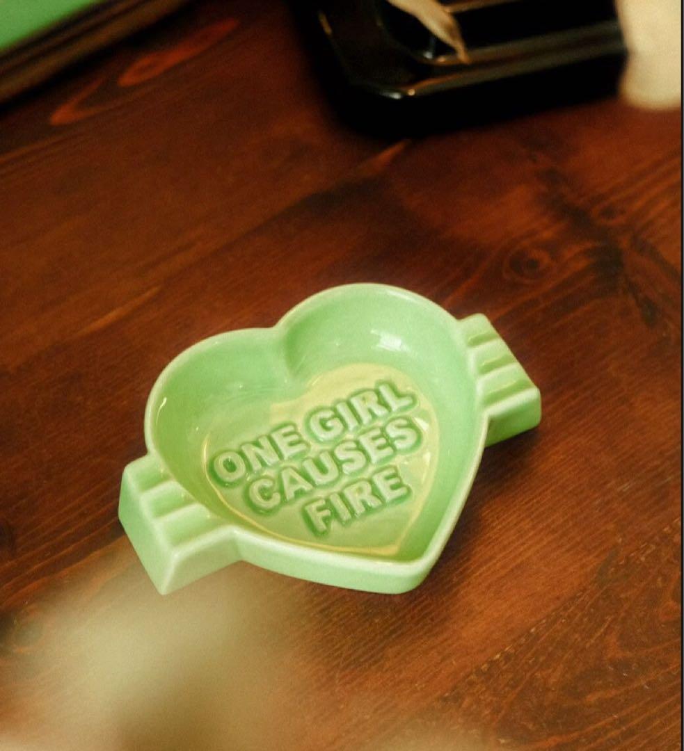 TSY × マルヒロ　灰皿　完売品