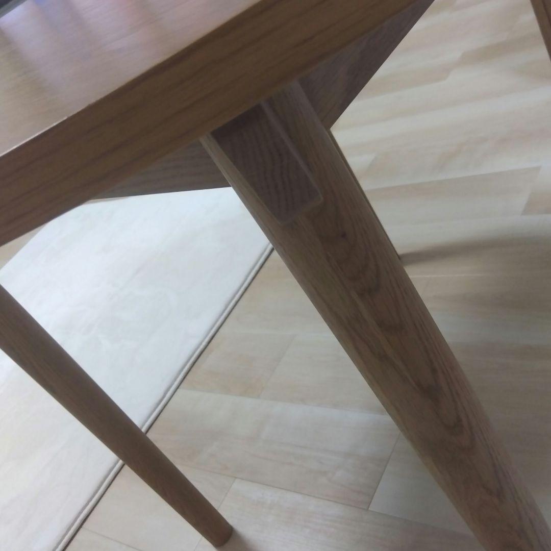 unico KIRPラウンドダイニングテーブル　径100㌢