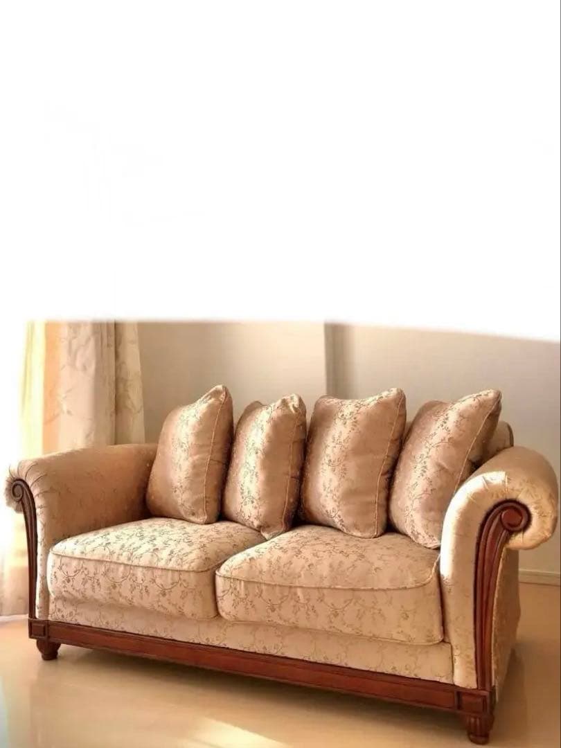 2人掛けソファ 長さ200×横幅95×高さ82㎝