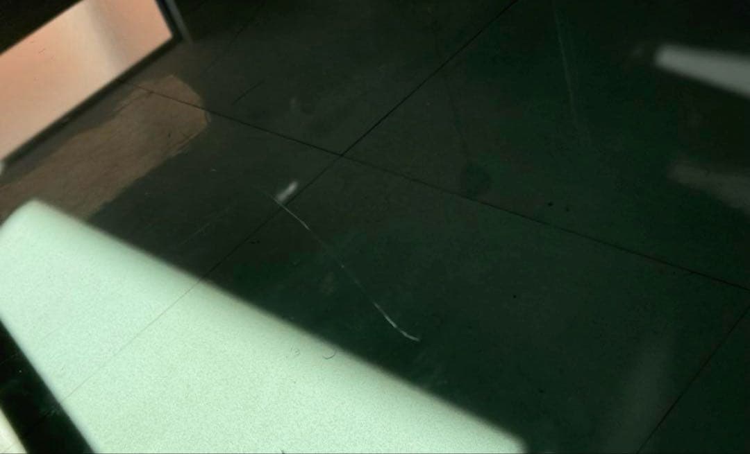 Cassina ixcコーヒーテーブル　定価20万円デザイナーズ家具