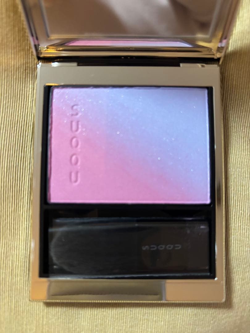 スック　SUQQU ブラーリング カラー ブラッシュ 113 冬織 限定色　新品