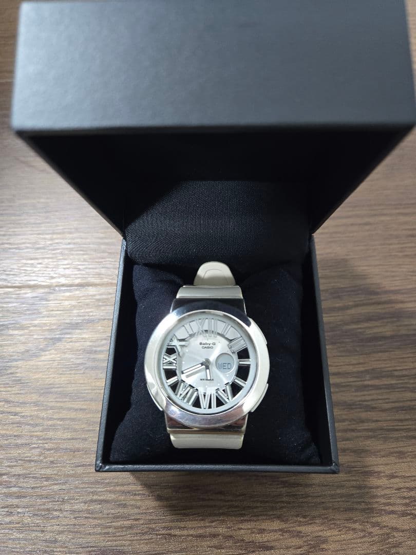 DAMUE Baby-G CASIO 腕時計 シルバー/ホワイト