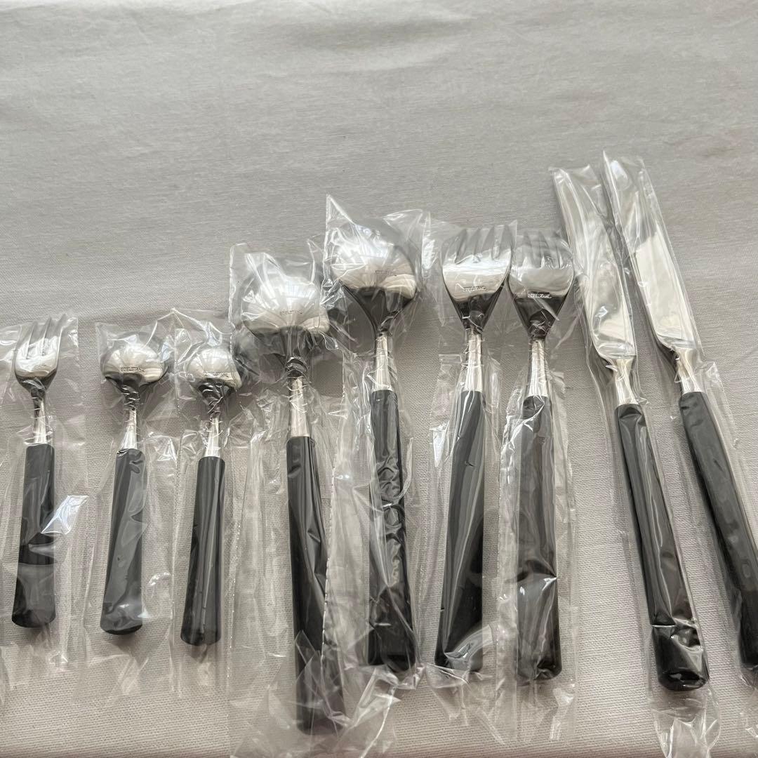 ●未使用品 ジェームズ川田 モールド•パッカーウッド ディナーカトラリー