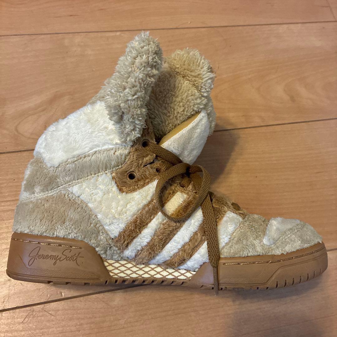 コラボ　アディダス×ジェレミー・スコット　テディベア スニーカー 23.5cm