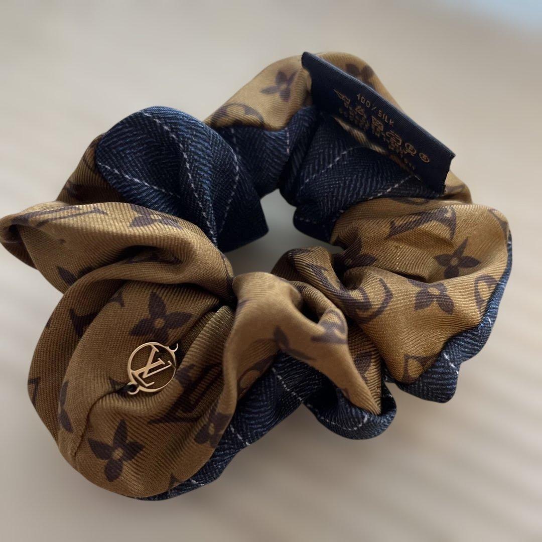 ルイヴィトン　シュシュ