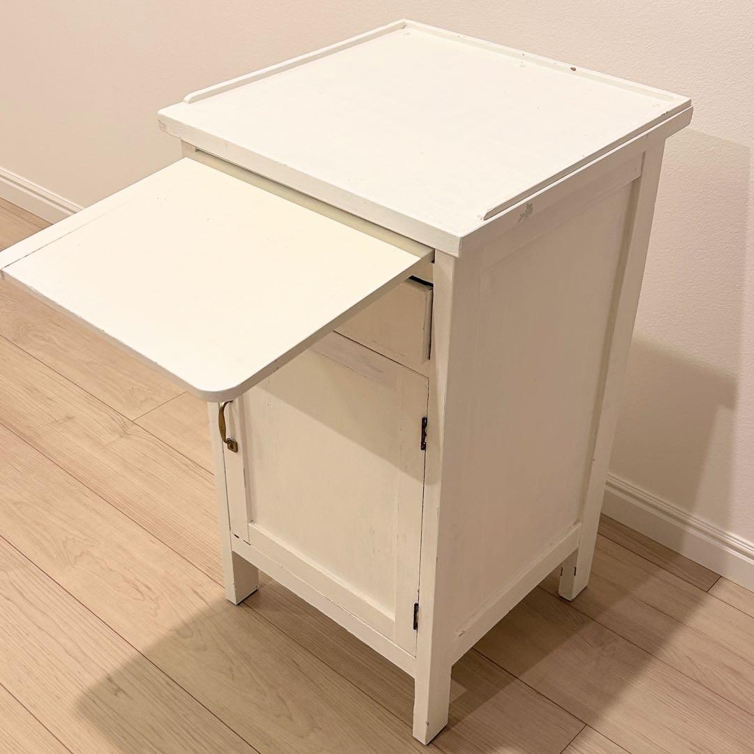 アンティーク　ホワイト サイドテーブル 引き出し付き