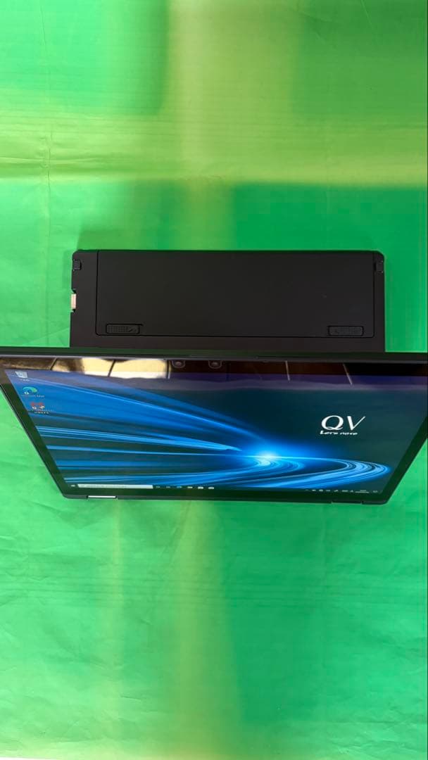 美品 レッツノートCF-QV9 第10世代 8GB office