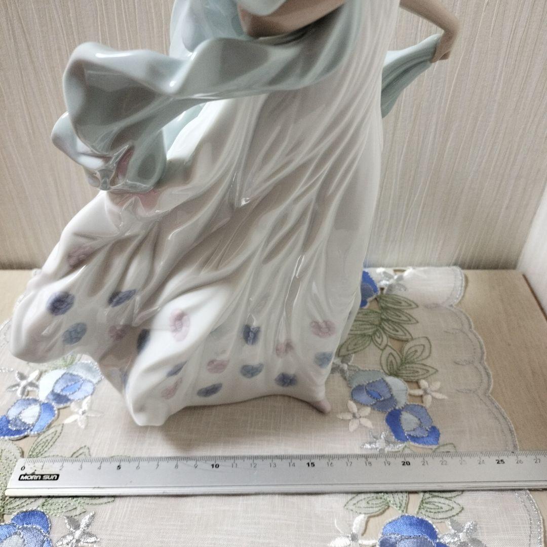 リヤドロ　No.06193 夏のセレナーデ