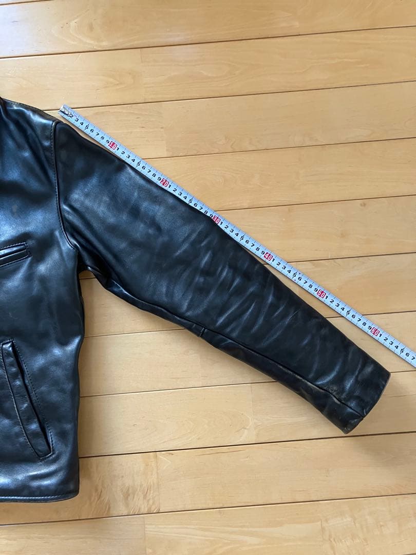 Vanson ENF 34 TALONジッパー使用