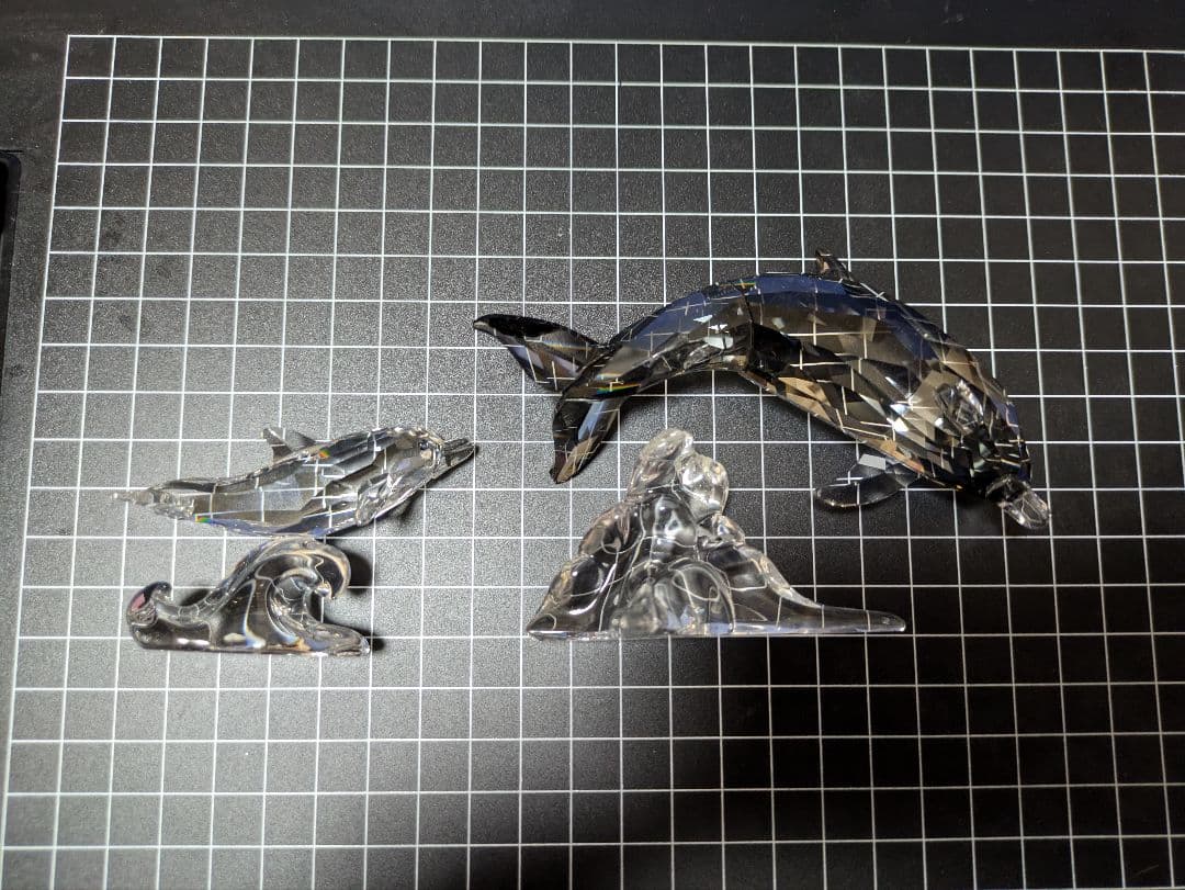 スワロフスキー イルカのお母さん ドルフィン マザーと赤ちゃんベビードルフィン