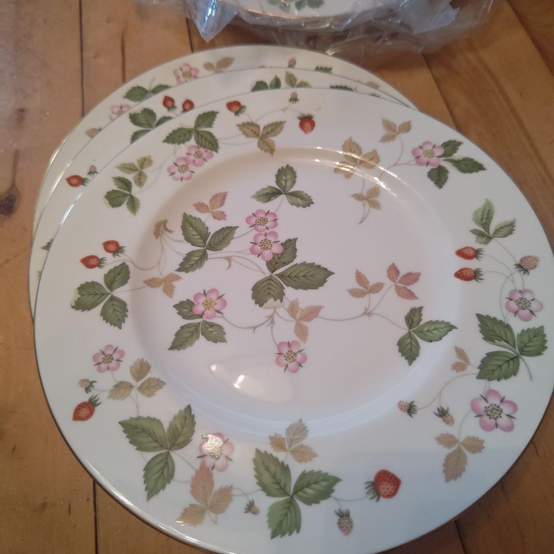 ウェッジウッド　ワイルドストロベリー　34cmプレート9まい