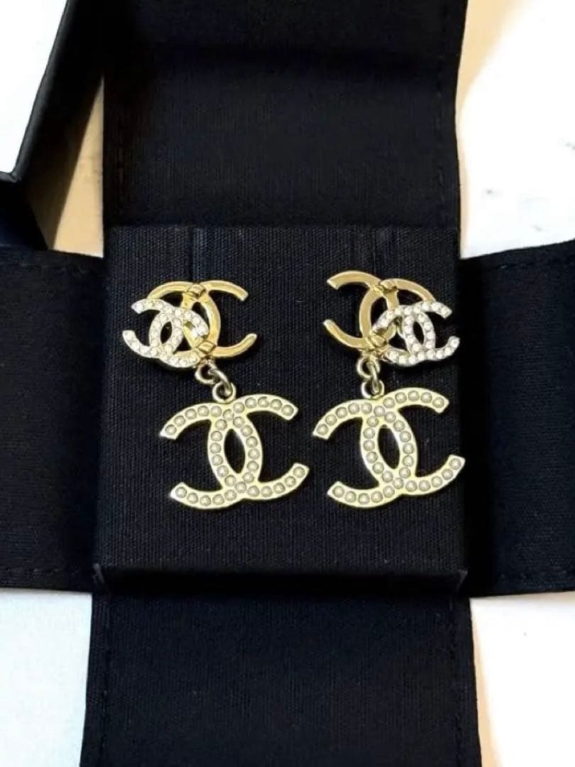 【正規品】シャネル　CHANEL ゴールド ロゴピアス ココマーク