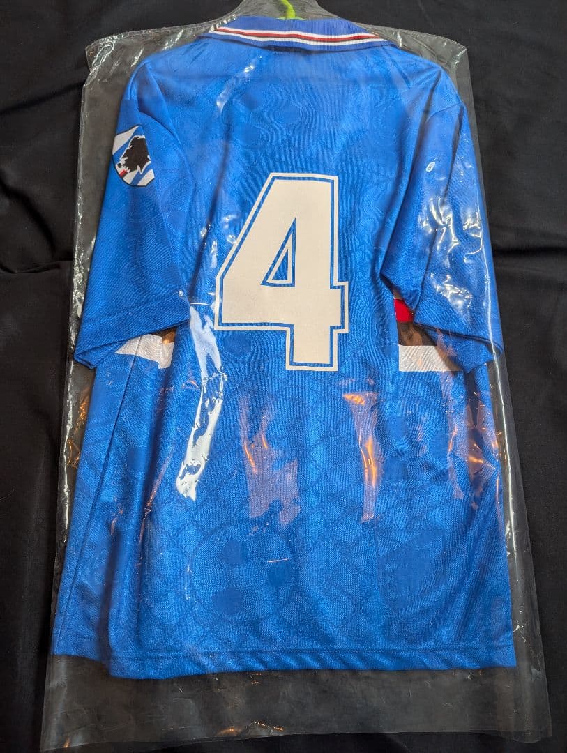 ルート・フリット/サンプドリア /94-95シーズン/ホーム