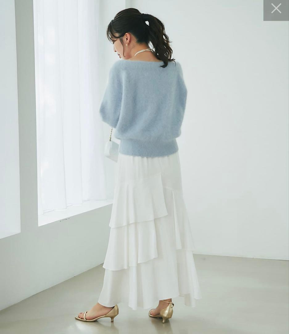 【美品】ラブティックボンボン　ヘアリーウールカシミア混オフショルニット