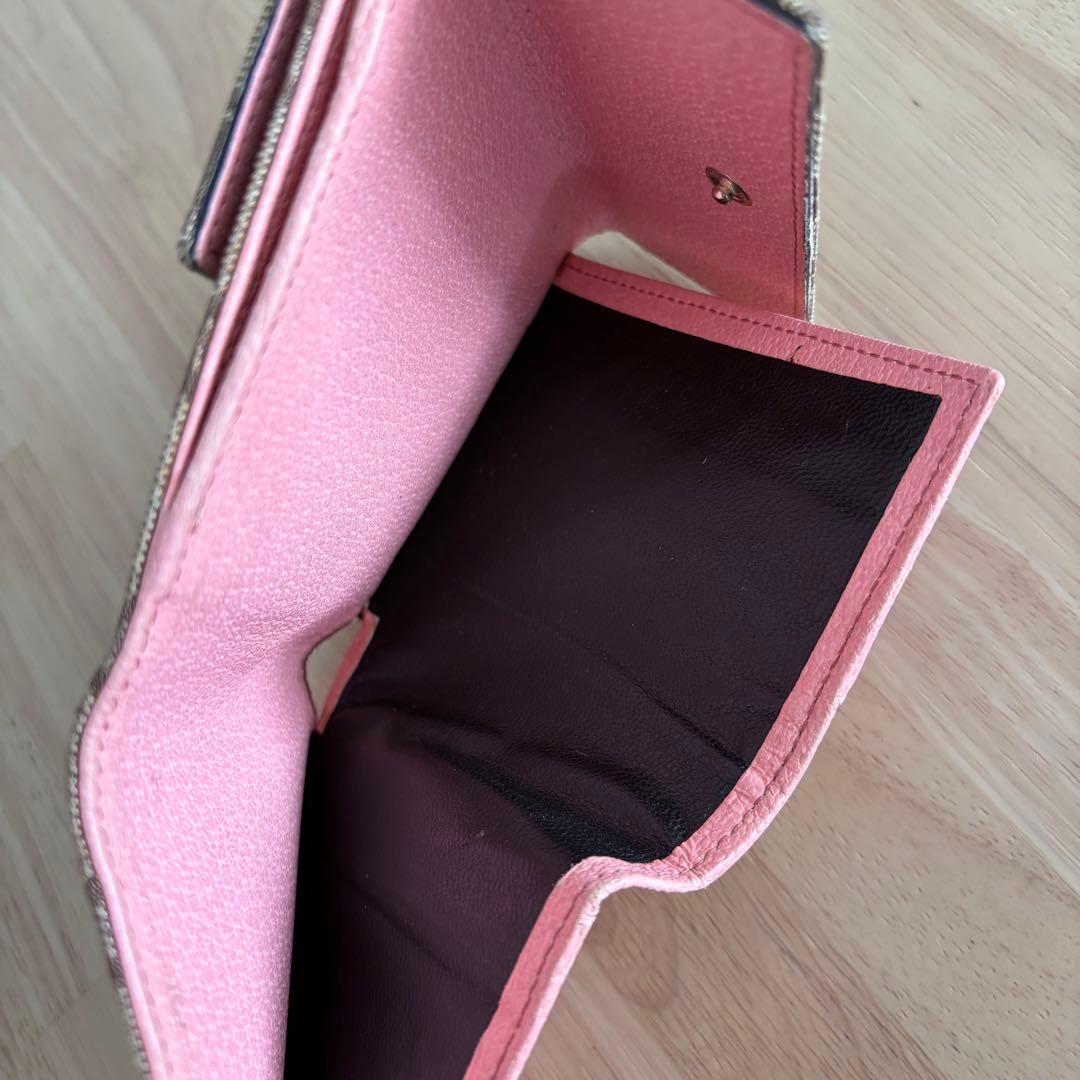 Gucci GGパターン 二つ折り財布 ベージュ/ピンク