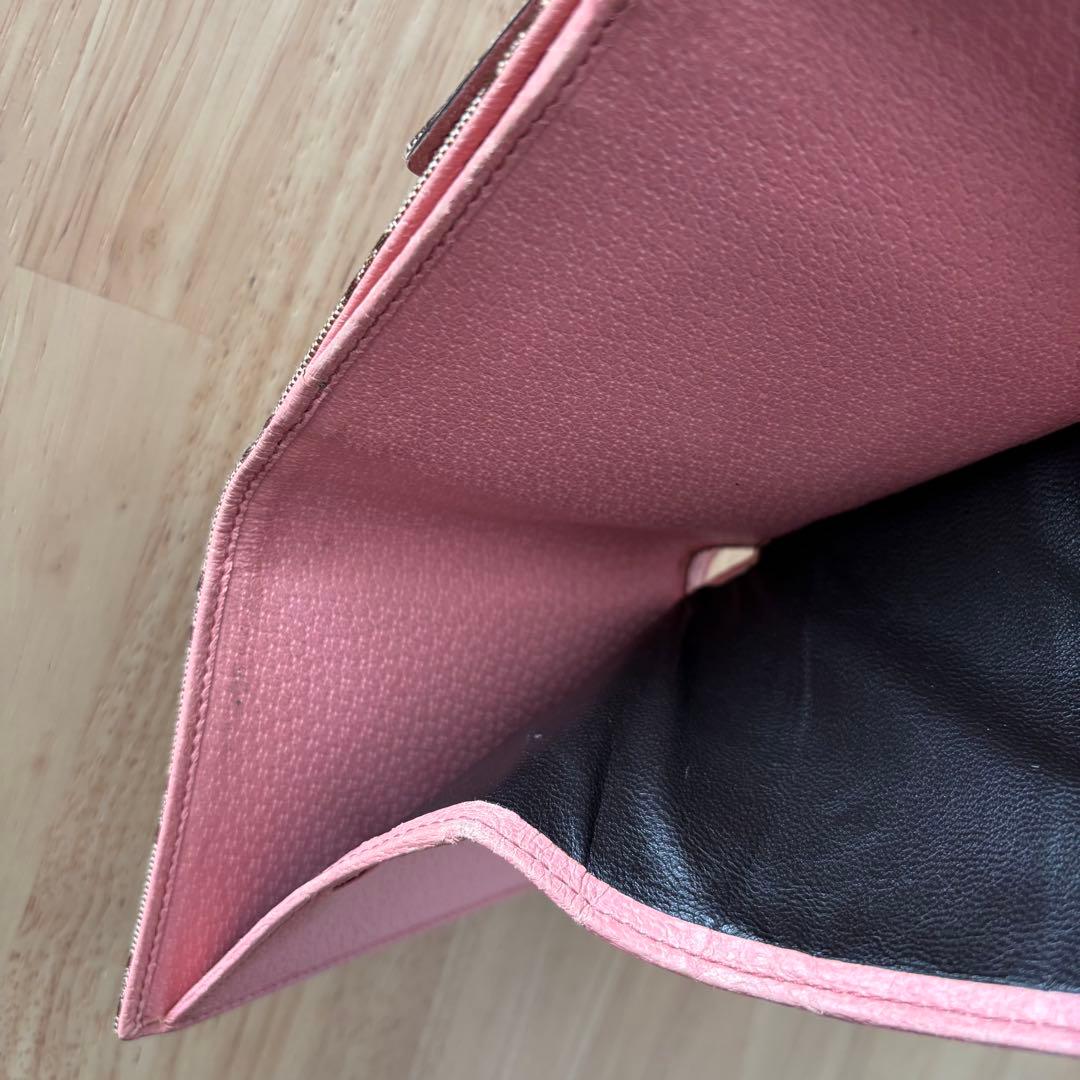 Gucci GGパターン 二つ折り財布 ベージュ/ピンク