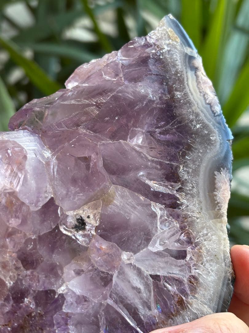 ウルグアイ産　極太ラベンダーアメジストスライス　872g 台座付き　ワイルド