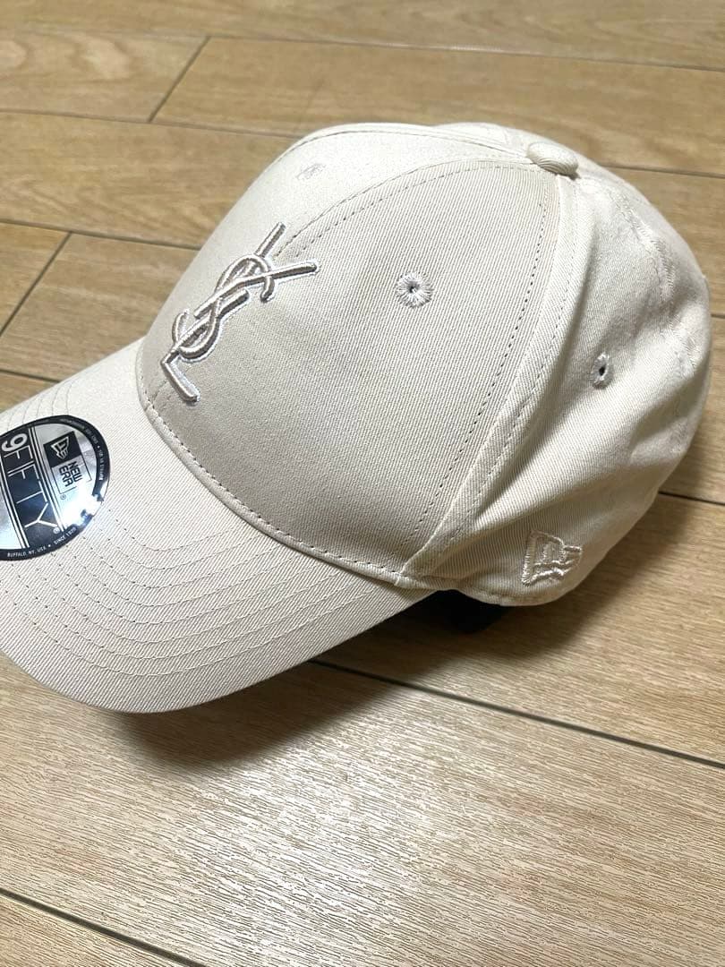 イブサンローラン　ニューエラ　コラボ　 ベージュ 9FORTY キャップ