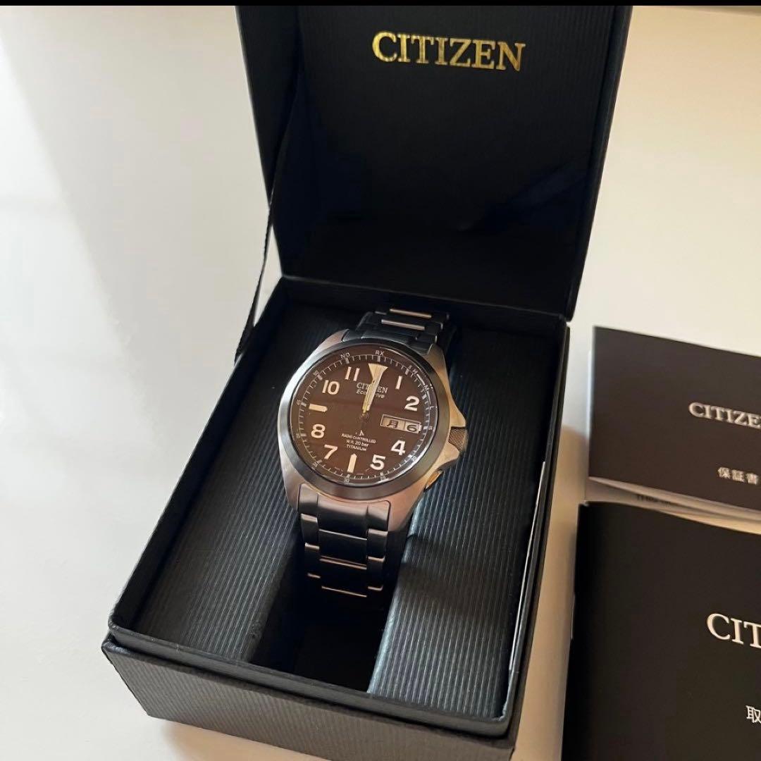 【極美品】CITIZENプロマスター　ブラック文字盤　腕時計PMD56-2952