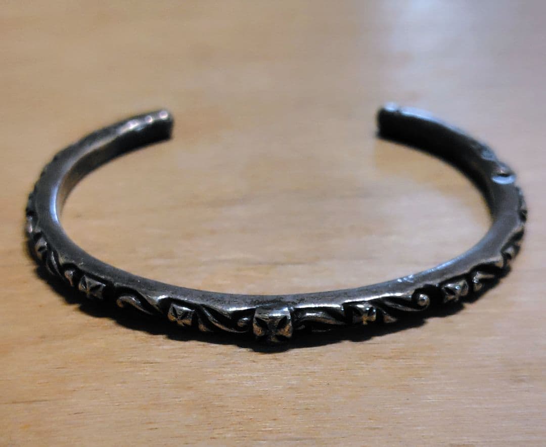 【BEAMS】Bill Wall Leather ThinCrossBangle