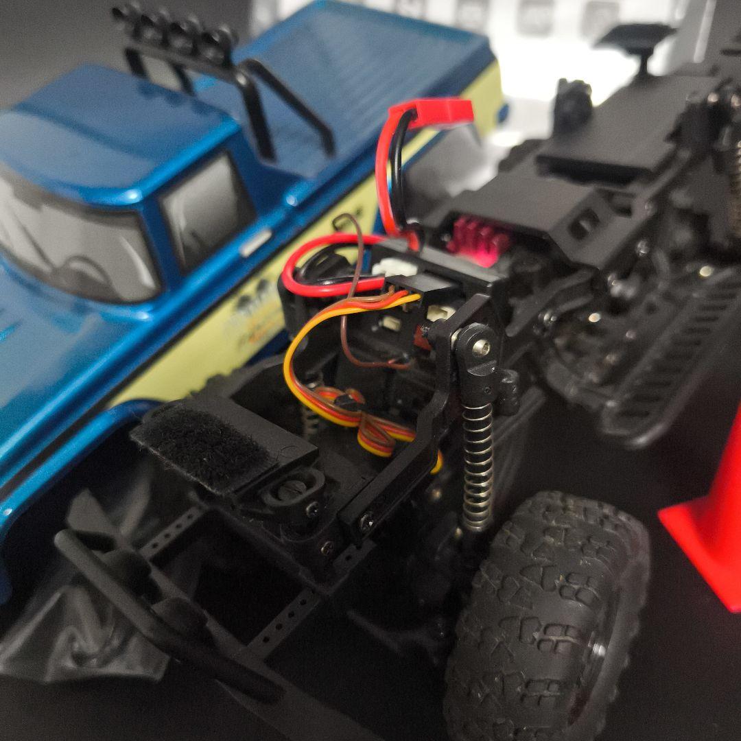 ろくさん　希少品！Carisma コヨーテ クローラー　オマケボディ