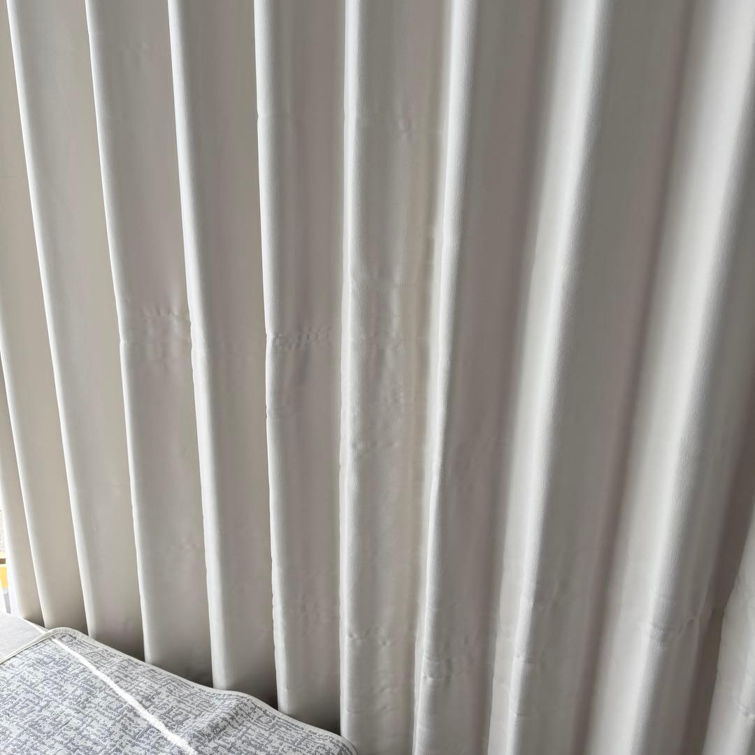 遮光カーテン　1枚　一級遮光　アイボリー 厚手 防寒 断熱