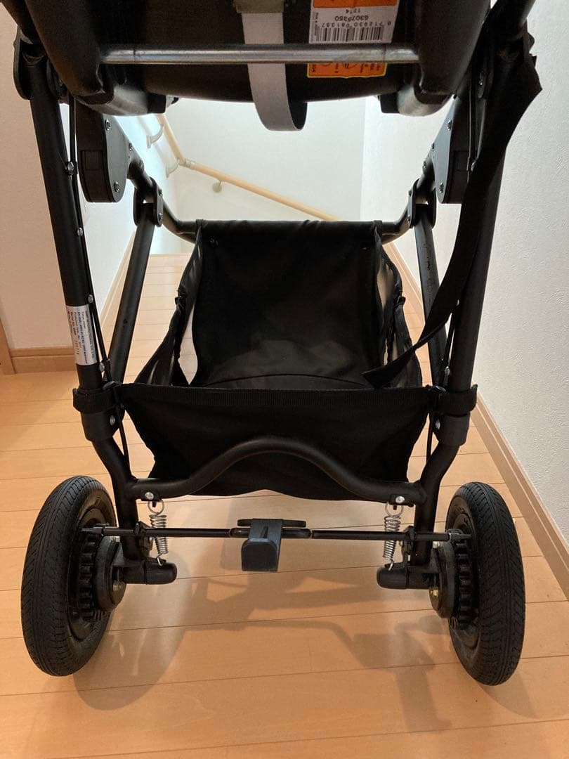 エアバギーAir buggy ダークネイビー